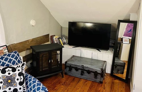 Maysville Cabina | Del's Cabin - Lazy Getaways