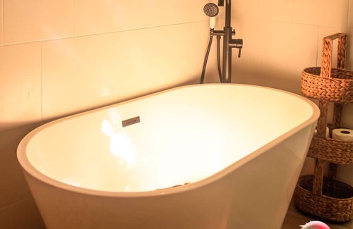 Tower Isle Casa | All Inclusive Oasis Palms Luxury Villa