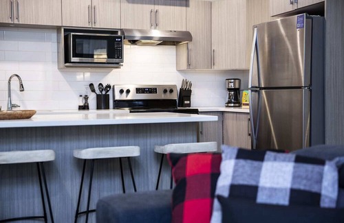 Revelstoke Apartamento | Absolutely Revy - Ground Level Condo in Revelstoke