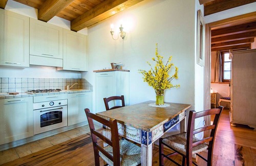 Stregna Apartamento | Look out from the balcony, like princesses