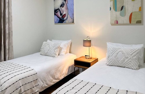 Klein Windhoek Apartamento | The Nomad @ SPACE Works is the perfect central stop while visiting Windhoek