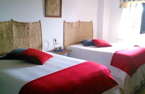 Sao Barnabe Casa | Homerez - Spacious house for 5 ppl. with shared pool at Almodovar