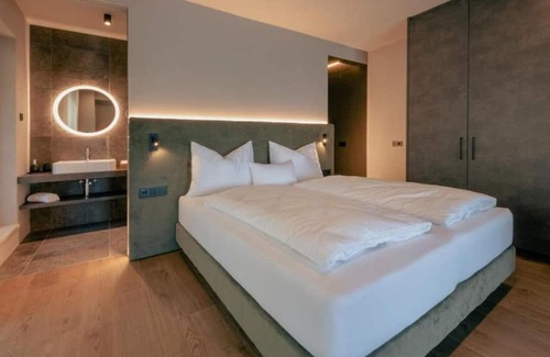 Merano Apartamento | La Libella Suite #5 mit Privater Panoramaterrasse Adults Only