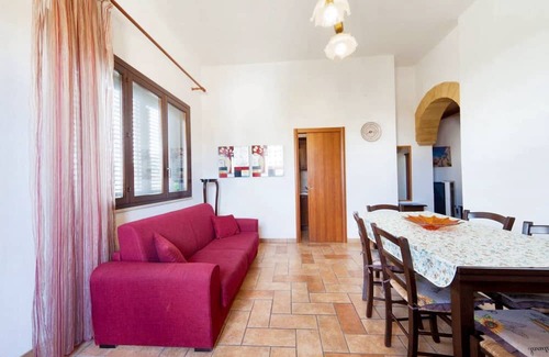 Rilievo Apartamento | Homerez - Apartement 5 km away from the beach for 5 ppl. with shared pool