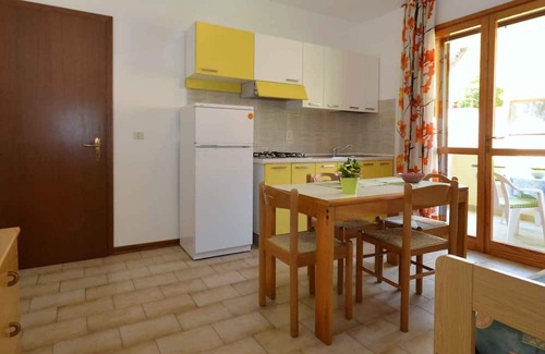 Lignano Pineta Apartamento | Holiday apartment with balcony and air conditioning