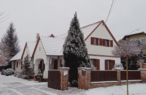 Zalakaros Apartamento | Négy Évszak Apartmanház