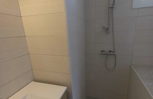 Basse-Pointe Casa | F2/F3 APARTMENT BELOW VILLA