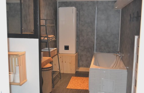 Fremifontaine Apartamento | Gite de 15 A la Fontaine Fleurie