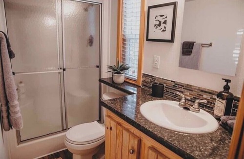 Austin Casa | Fox Tiny Home - The Cabins at Rim Rock