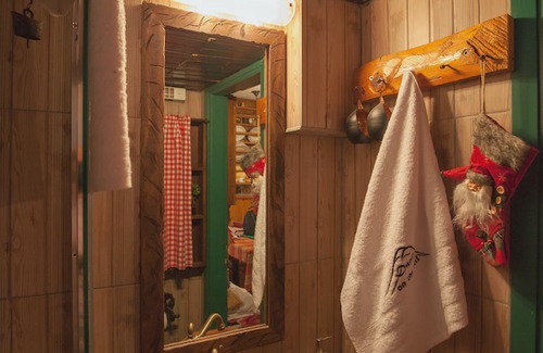 Eptalofos Chalet De Esquí | Dandy Villas Agoriani - Chalet Iris- Fireplace - Up to 6