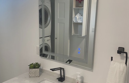 Taylorsville Apartamento | Beautiful Backhouse located near by freeway, stores and SLCC