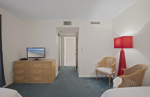 New Smyrna Beach Condominio | Inlet at Minorca 1007