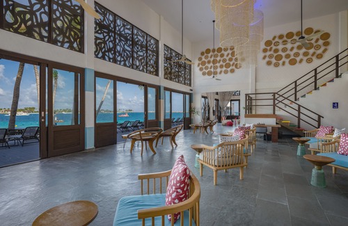 Farukolhufushi Island Complejo | OBLU XPERIENCE Ailafushi - All Inclusive with Free Transfers