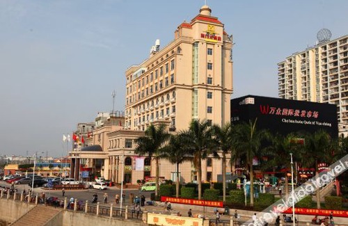 Mong Cai Otro | GreenTree Eastern Hotel (Dongxing Border Gate)