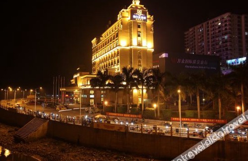 Mong Cai Otro | GreenTree Eastern Hotel (Dongxing Border Gate)