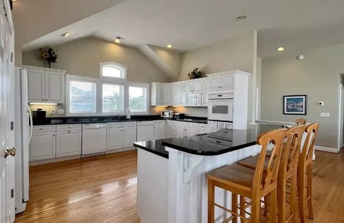 Ocean Sands Casa | Taste of Paradise in OBX!