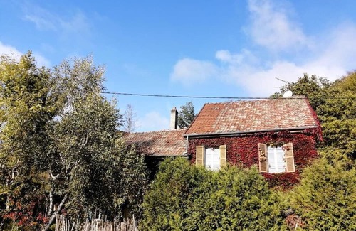 Plancher-Bas Casa | Artists' house for 15 people at the foot of the Vosges mountains and Ballon d'Alsace