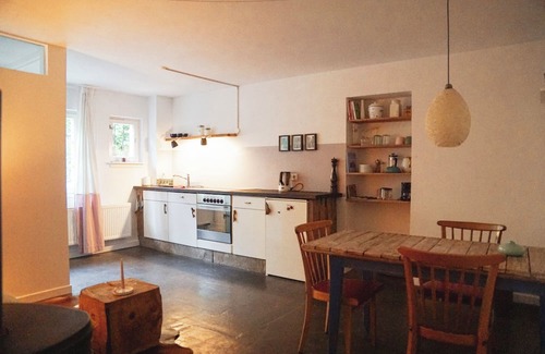 Deuten Apartamento | Cozy vacation apartment in the apple orchard