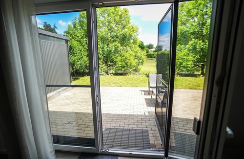 Fohren Casa | Modern semi-detached house with XXL parking space, bike storage and garden near Trier