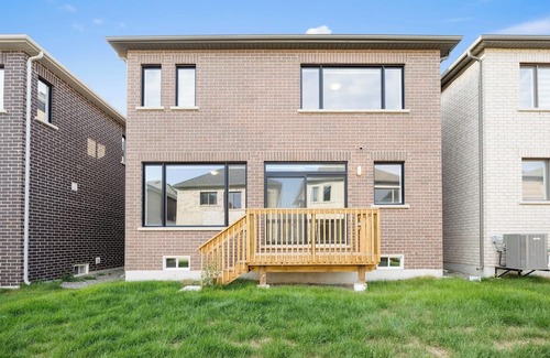 Erin Casa | Brand New & Spotless | 4BR Retreat in Erin