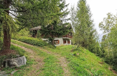 Riom-Parsonz Apartamento | Lovely apartment for 6 guests with patio and panoramic view