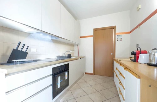 Binda Apartamento | Dimora Diana Summary:
