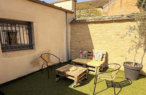 Savigny-les-Beaune Casa | Charming house in a village on the Burgundy Grands Crus route!