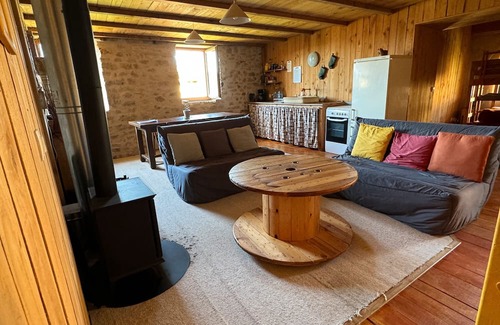 Saint-Julien-Labrousse Cabaña | Gite cabaña y animales divertidos