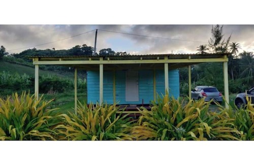 Newcastle Alquiler De RV | Camping Barbados - Bell Tent (1)