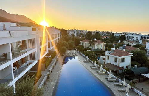 Karavas Condominio | Bohemian penthouse in Girne Alsancak, close to Merit hotels