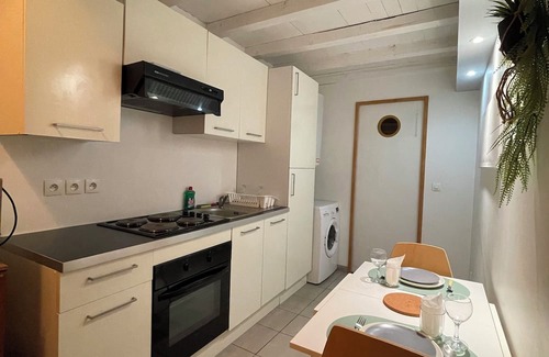 Cret de Roc Apartamento | Cosy duplex Hôtel de Ville | Wifi | Netflix