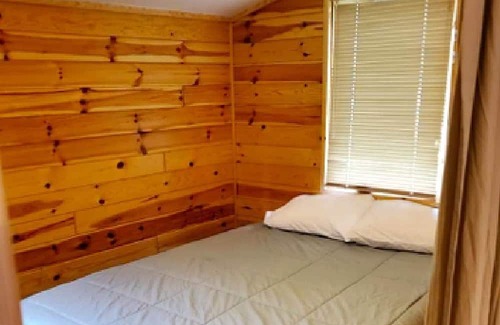 Grayling Casa | Secluded and Peaceful Cabin Rentals Along the Au Sable River in Michigan