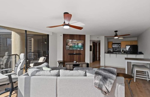 Downtown Honolulu Apartamento | Downtown Honolulu | AC, W/D, Free Parking, Kitchen