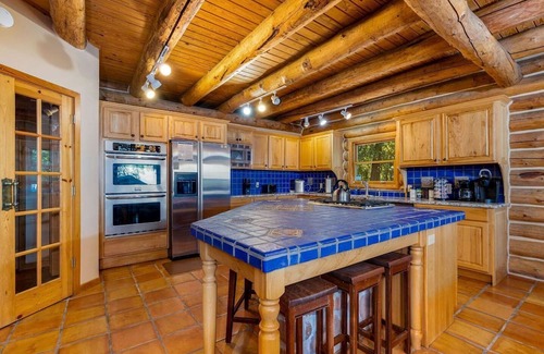 Mayes County Cabina | Waterfront Cabin with Barbecue in Langley, Oklahoma