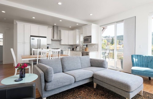 Philipsburg Casa | Family-friendly Philipsburg retreat w/mountain views, tranquil fireplaces & ski nearby