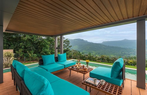 Kadadhe Villa | 5BHK Green Atlas Villa with Infinity Pool, Turf, Games and Theatre