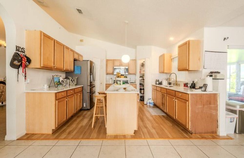 Plymouth Casa | 1 Flint and Kingscrest, LLC - Entire House