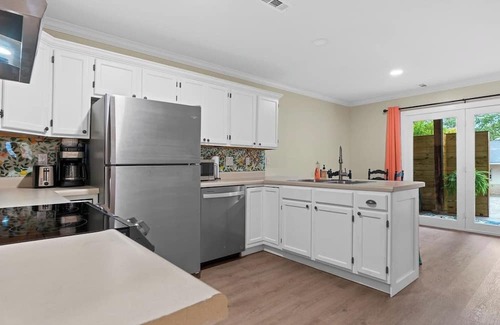 Richmond Apartamento | Stylish, Fully Furnished Apartments - Comfort and Convenience, Just Like Home