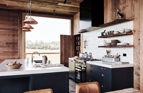 Wensleydale Casa | Rustic Luxury off The Great Ocean Road in Victoria Australia