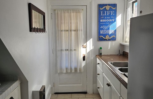 Pembroke Apartamento | Experience Divine Serenity, Spirit, Nature & Luxury Unite Rest. Reflect. Restore