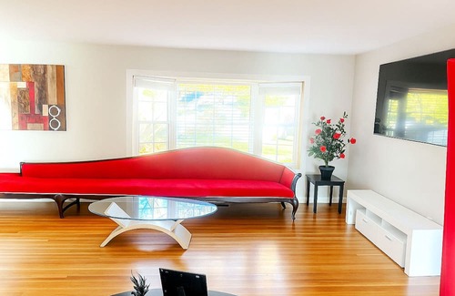 Redland Casa | Revel in Rockville