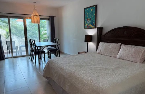 Costa Maya Apartamento | Enjoy a Caribbean beach a few feet from your bed