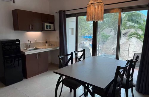 Costa Maya Apartamento | Enjoy a Caribbean beach a few feet from your bed