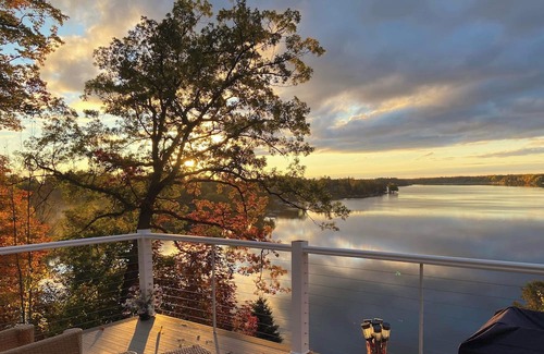 Lupton Casa | The Eagles Lookout on Sage Lake