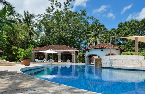 Esparza Casa | The Castle Home Esparza Costa Rica