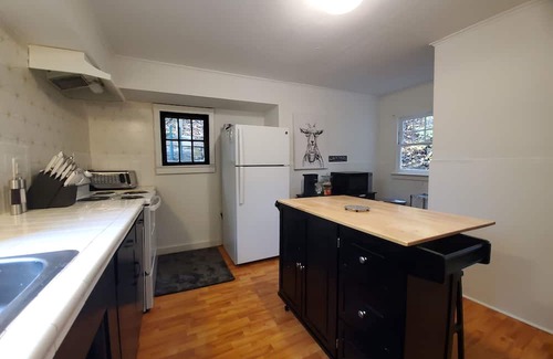 Wallace Casa | Snowhawk House