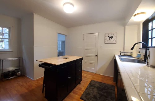 Wallace Casa | Snowhawk House