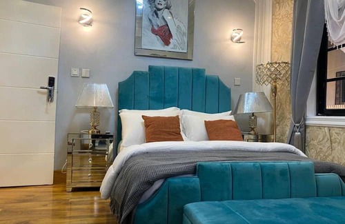 Limbe Casa | 5 Start luxury rooms with presidential Comfort well equipped