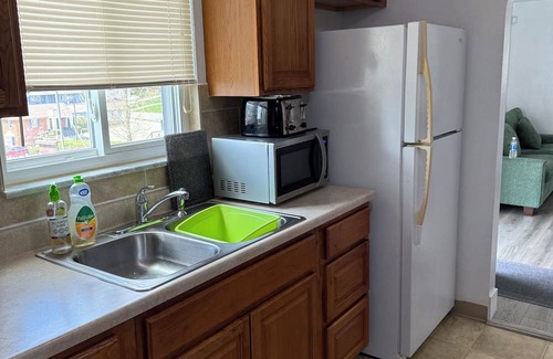 Washington Casa | Charming 2-Bedroom Ranch Style Home With Spacious Backyard in Washington PA