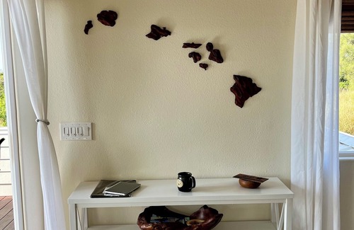 Discovery Harbour Apartamento | Cool studio in Naalehu with ocean views